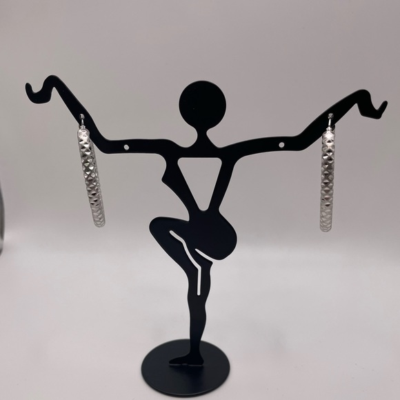 MILOR Italy Diamond-Cut Oval Hoop Earrings 14K White Gold - Picture 2 of 6